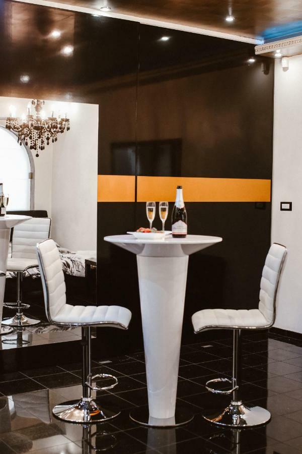 Time Room Apartment Любляна Екстер'єр фото