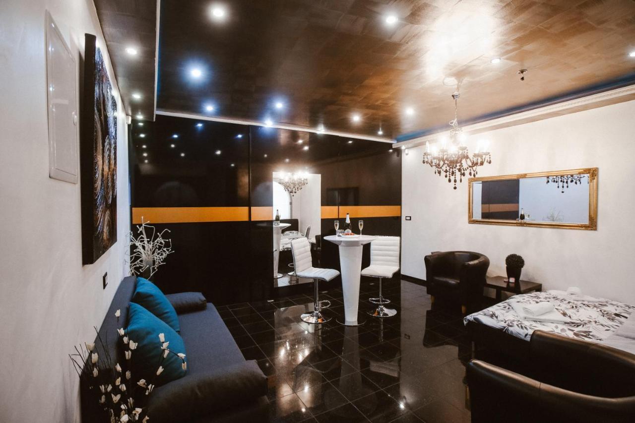 Time Room Apartment Любляна Екстер'єр фото